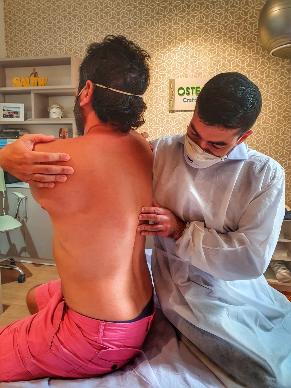 osteopatia coluna 2.jpg